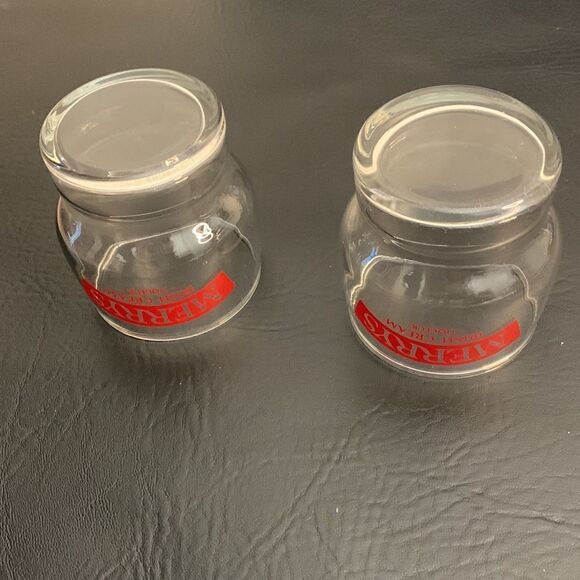 Merry’s Irish Cream Liqueur Red Logo 8 Ounces Each Sold Set Of 2 Bar Accessory - Picture 4 of 5